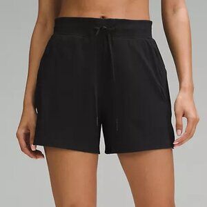 License to Train High-Rise Short 4"